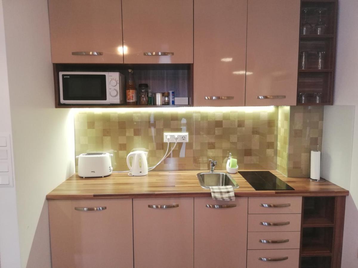 Embassy Studio Apartment Citypark Budapešť Exteriér fotografie