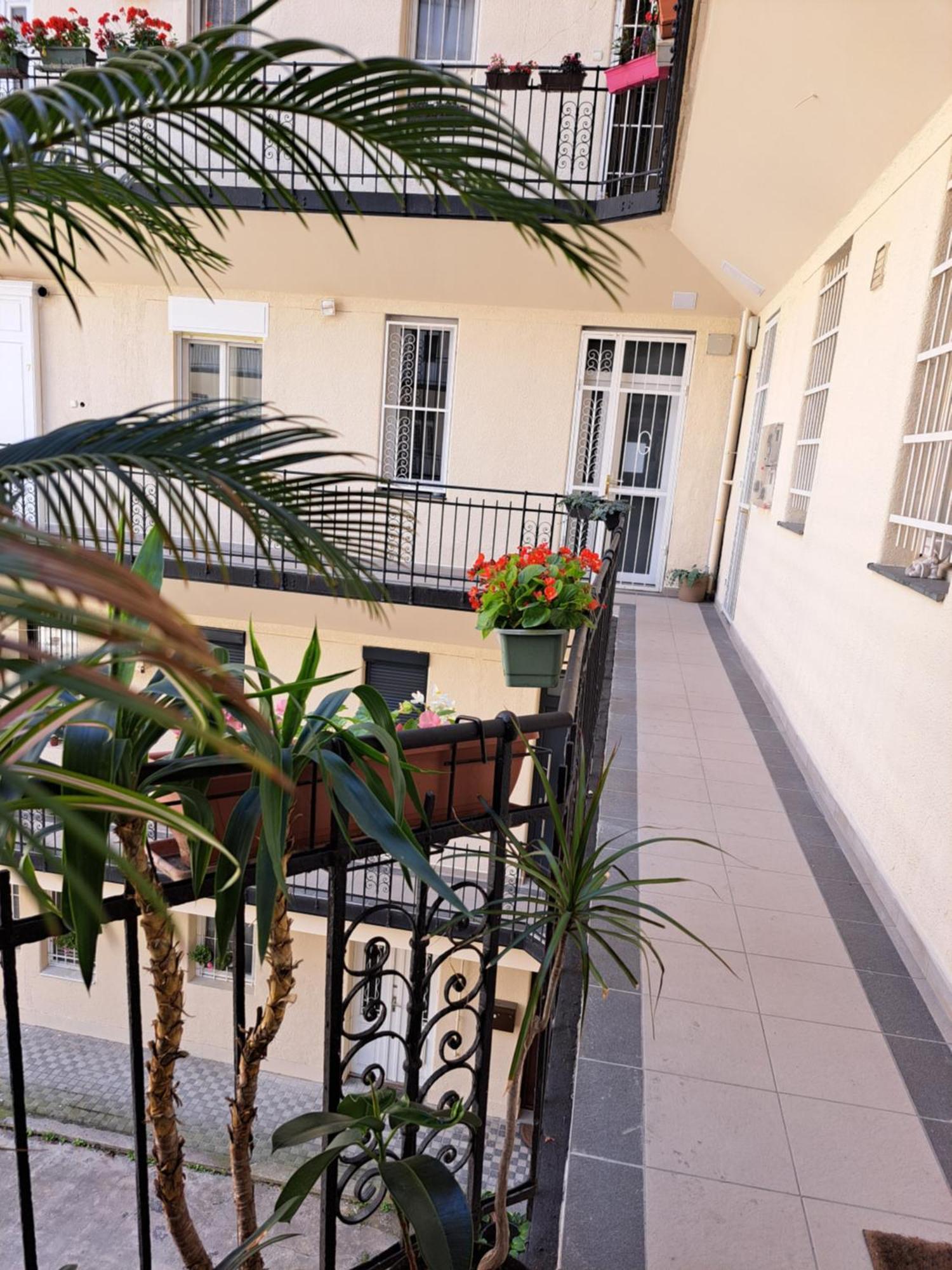 Embassy Studio Apartment Citypark Budapešť Exteriér fotografie